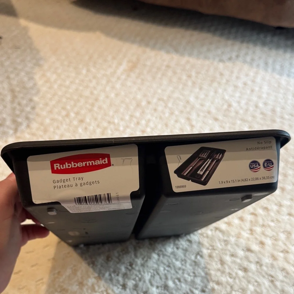 Rubbermaid Black Dual-Compartment Organizer